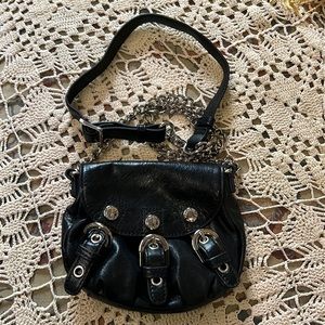 BADGLEY MISCHKA SMALL BLACK NAPA LEATHER CROSS OVER PURSE EXCELLENT CONDITION